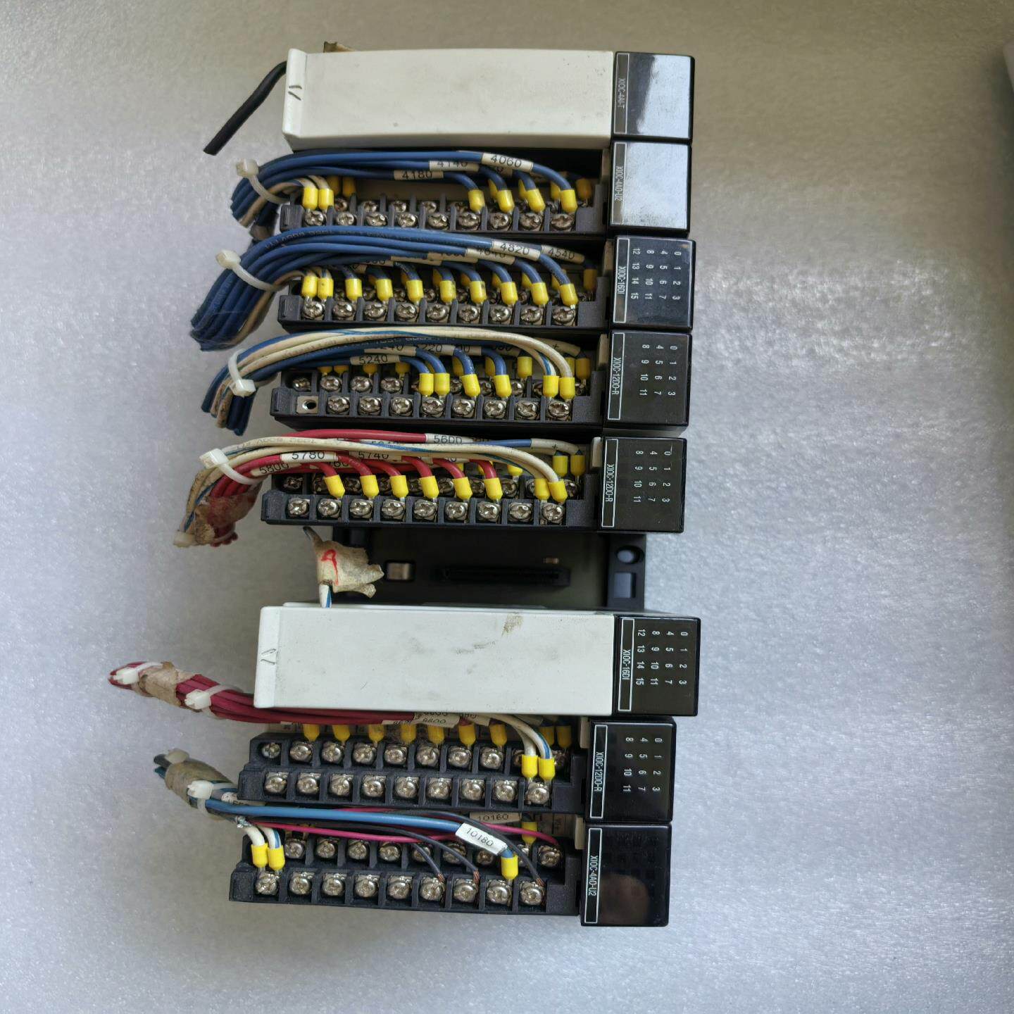 MOELLER模块XI0C-4A0-U2~询价