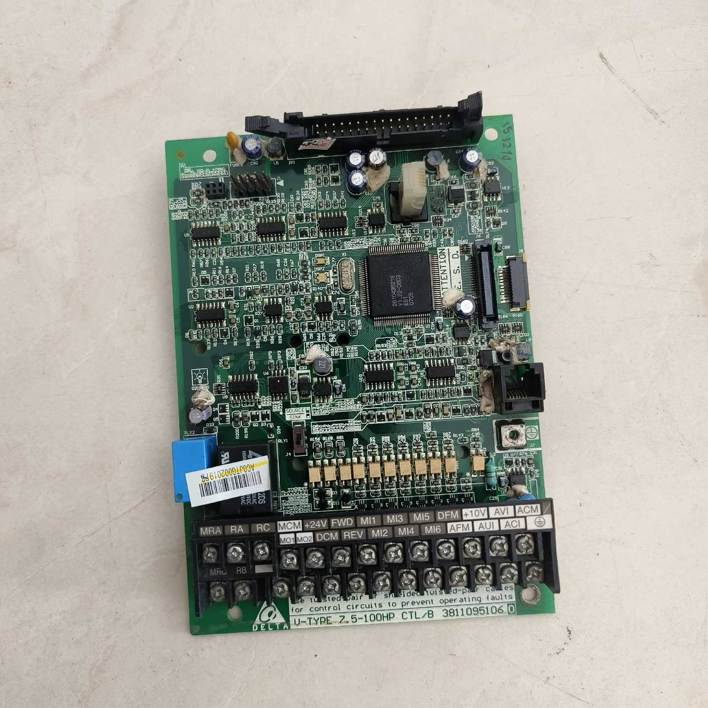 台达变频器主板3811095106，功能正常，具体功率多（子云设备）