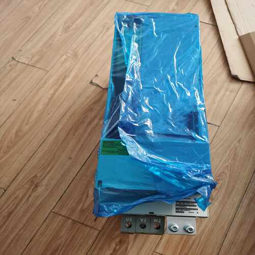 6SN1123-1AA00-0EA2驱动器模块，一开封，~询价