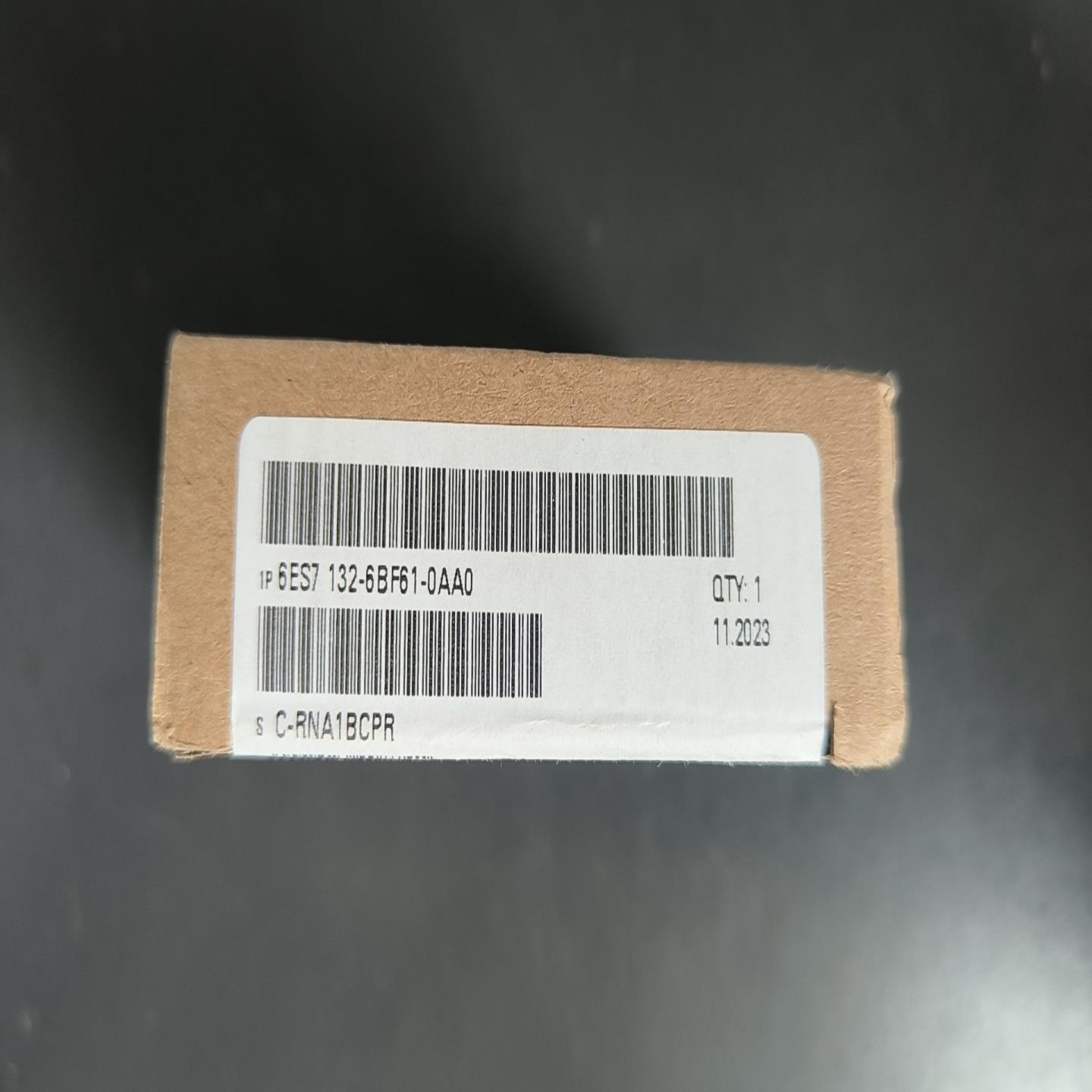 132-6BF61全新未拆封~议价