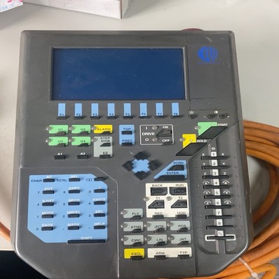 柯马COMAU机器人示教器 11098782 成色不错（gg设备）