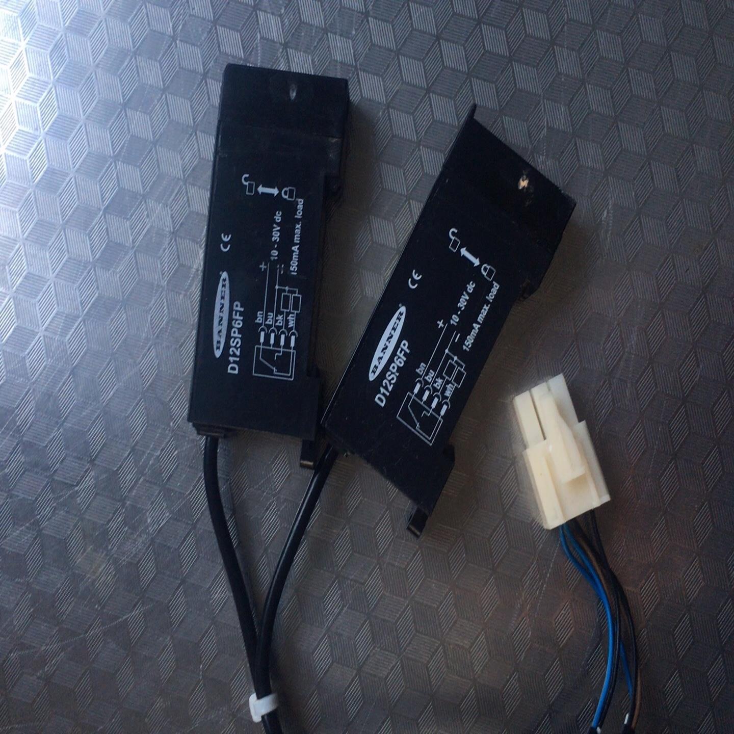 光纤放大器、光纤传感器。邦纳/BANNER。型号：D12SP【鑫鑫商