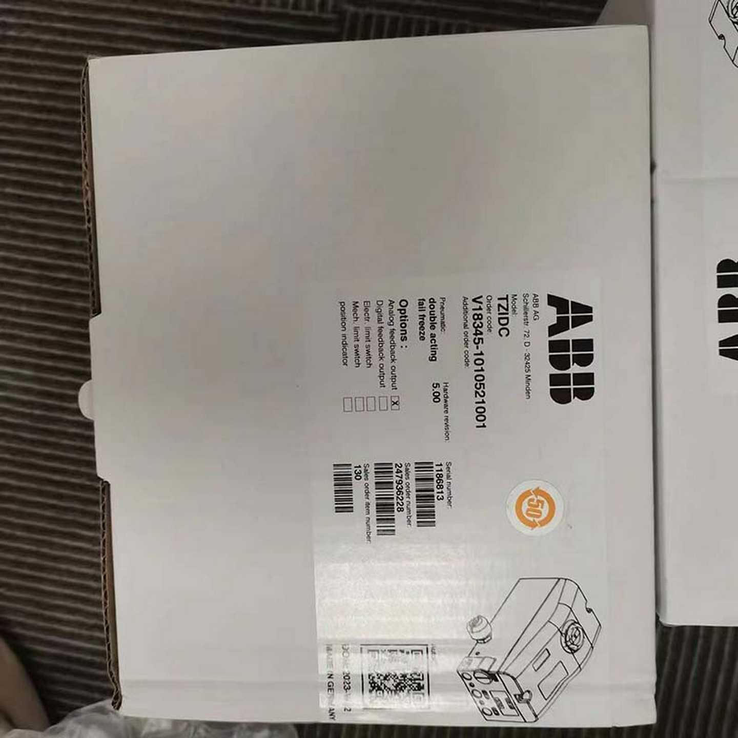 ABB瑞士阀门定位器V18345-1010221001智能调节阀c执行器定位器现