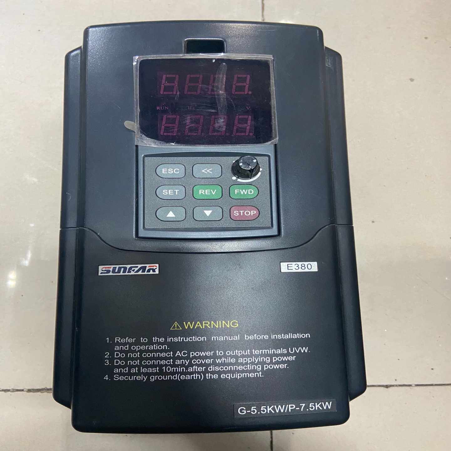 E380-4T0055G/0075P  5.5KW/7.5K~询价