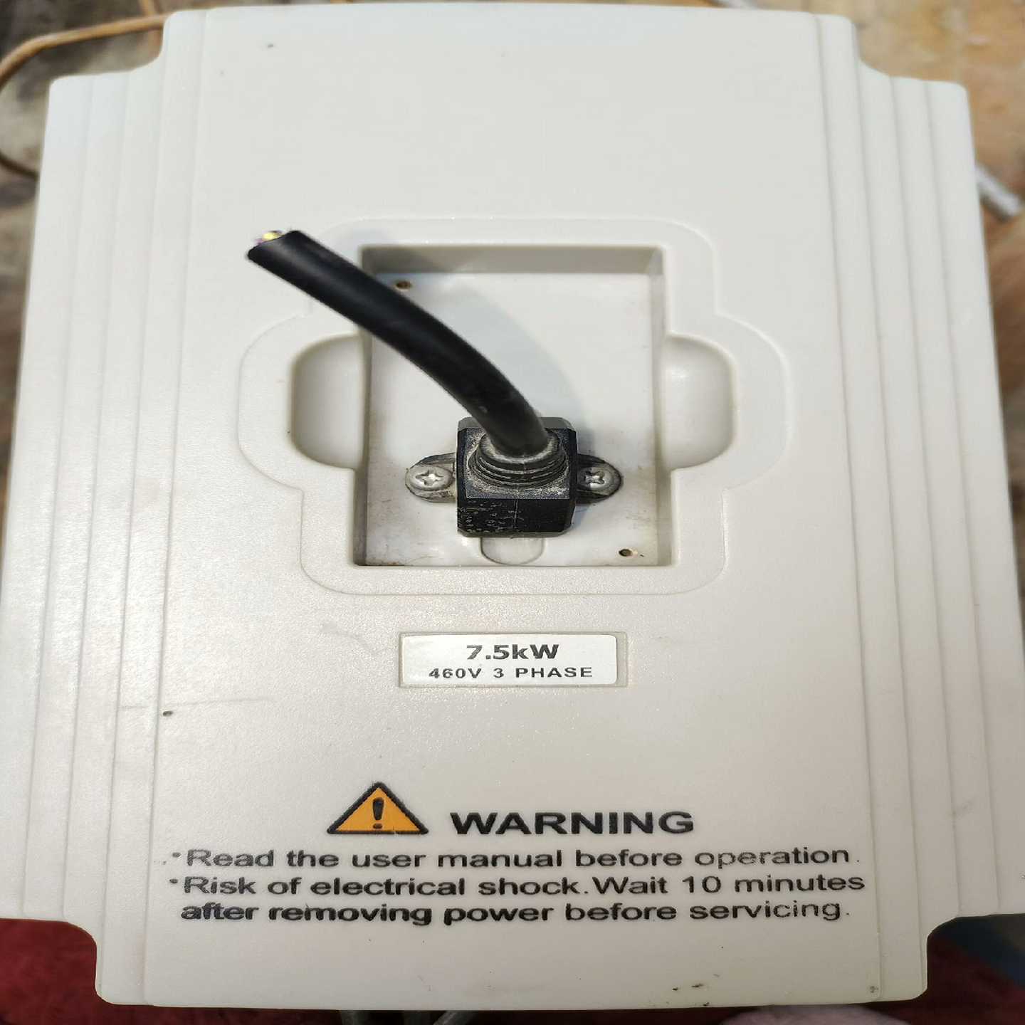 台达同款通用变频器VFD075M43A 7.5KW 380V（豆豆设备）