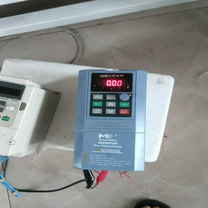 米兰拆机变频器,M5000-VS1.  5G…………1.5k(耶耶电子)