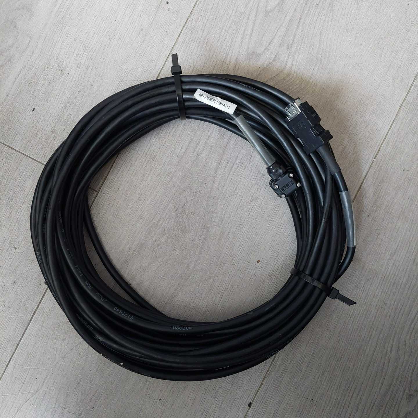 伺服电机编码器线MR-J3ENCBL15M-A1-L高询价