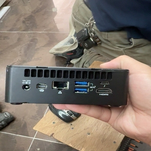 硬 厚款 带两条8g内存 1135g7 询价 nuc11猎豹峡谷i5