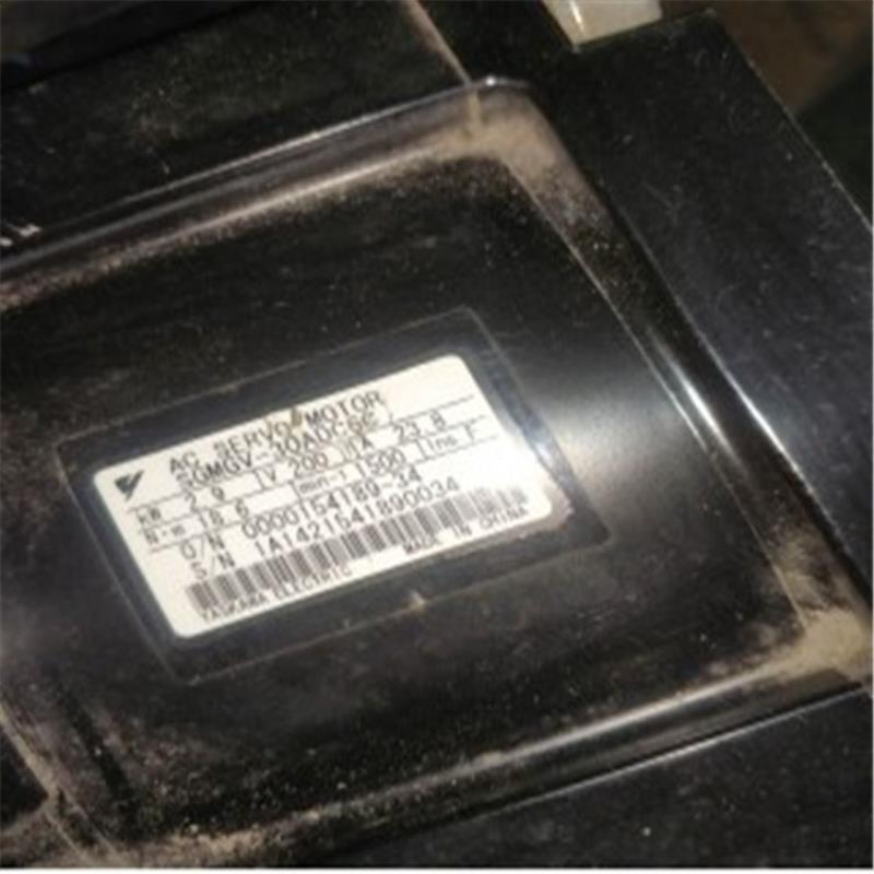 SGMJV-08AAA61电机SGMGH-1AACA61 SGD7S-180AA0C202 SGDV-200A0