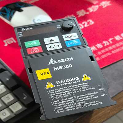 台达变频器二手99新 VFD1A5MS43ANSAA，4台，