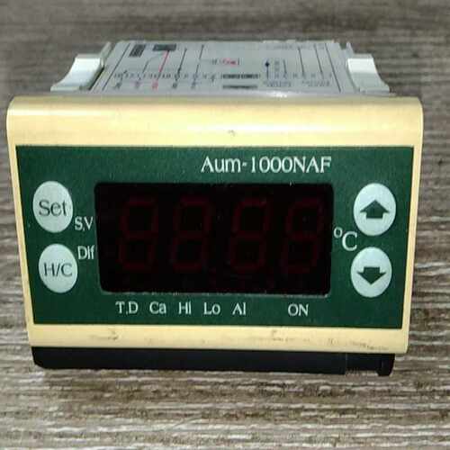 AUM-1000NAF 温度控制器  ，功能正常[浩蓉商户]
