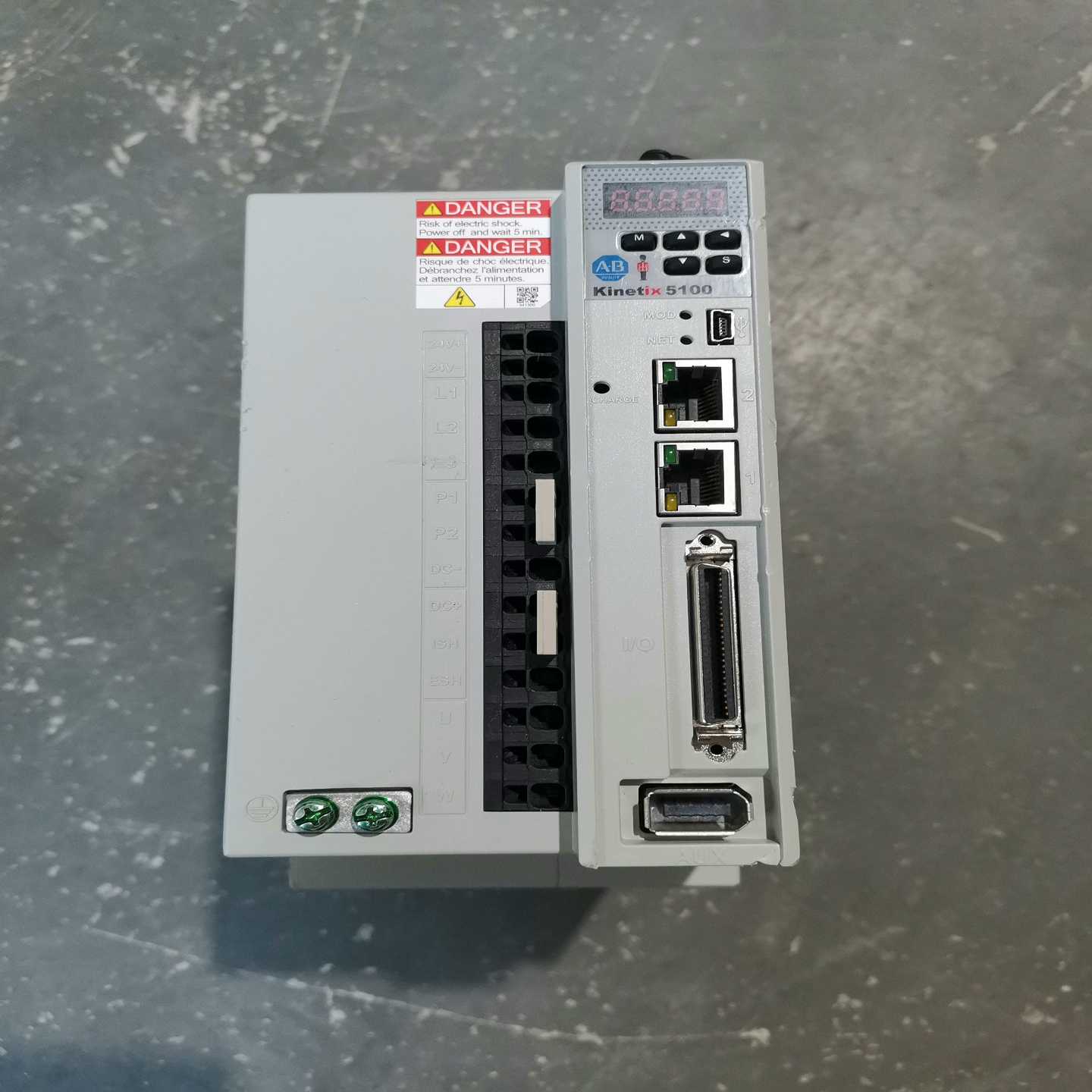 2198-E4015-ERSAB罗克韦尔驱动器，成色如图议价