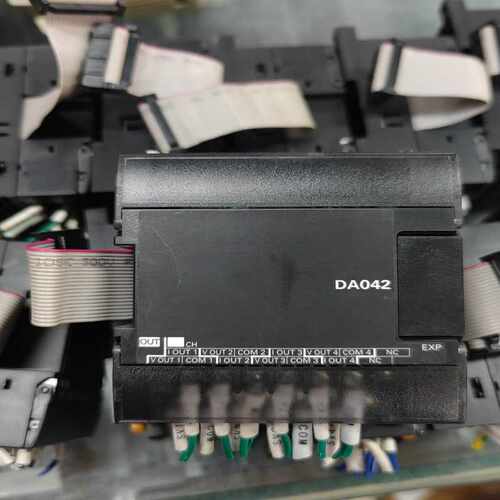 PLC模块 CP1W-DA042  功能~询价