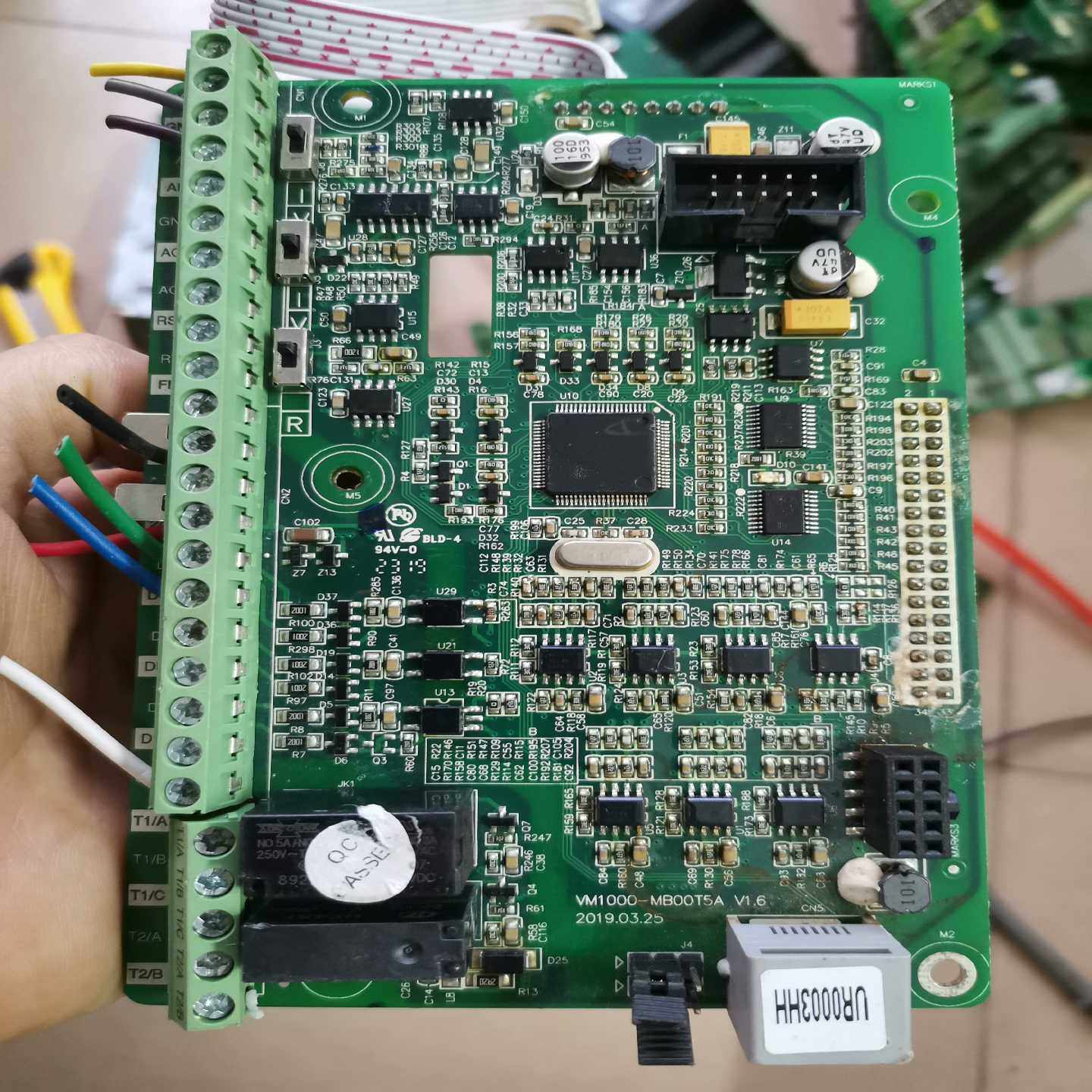 VM1000-MB00T5A三晶变频器主板~询价