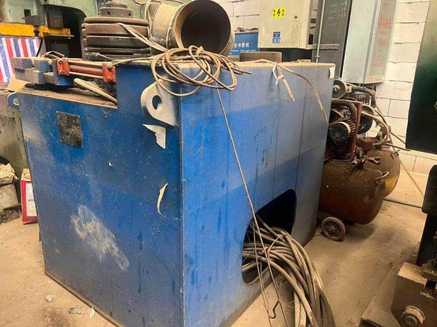 1月28日十堰一批废旧报废设备（详细以现场看样及清单为准）网络拍卖公告