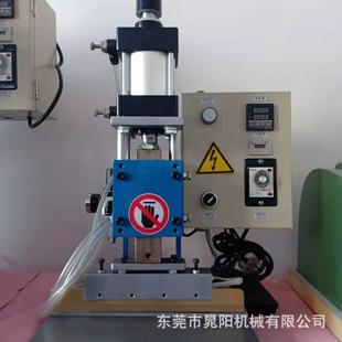 现货皮带肩带银包手袋家具文具体育用品气动皮革压印压线机