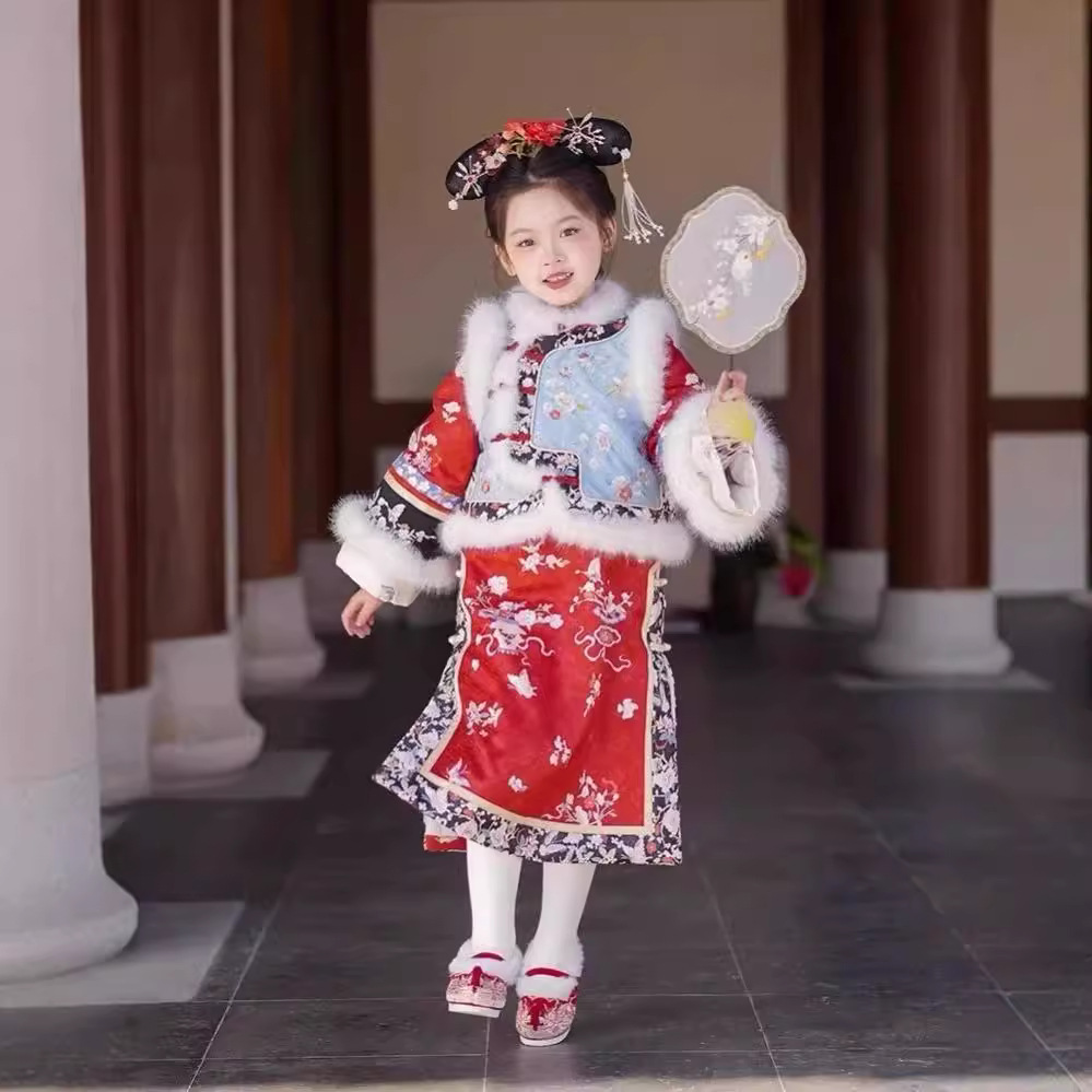 儿童汉服秋冬加厚拜年服清朝格格服可爱女童宫廷喜庆新年衣服