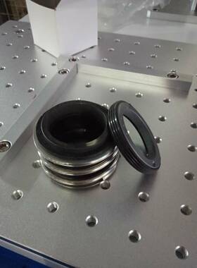 GDF50-40不锈钢耐腐蚀管道式离心泵机封东莞冠星牌65-19水泵