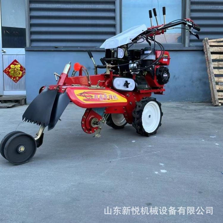 手扶式封沟培土机厂家 柴油电启动大葱培土机 10马力开沟培土机