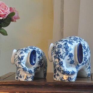 景德镇一对大象青花瓷母子象工艺品装饰家居新房陶瓷摆件北欧中式