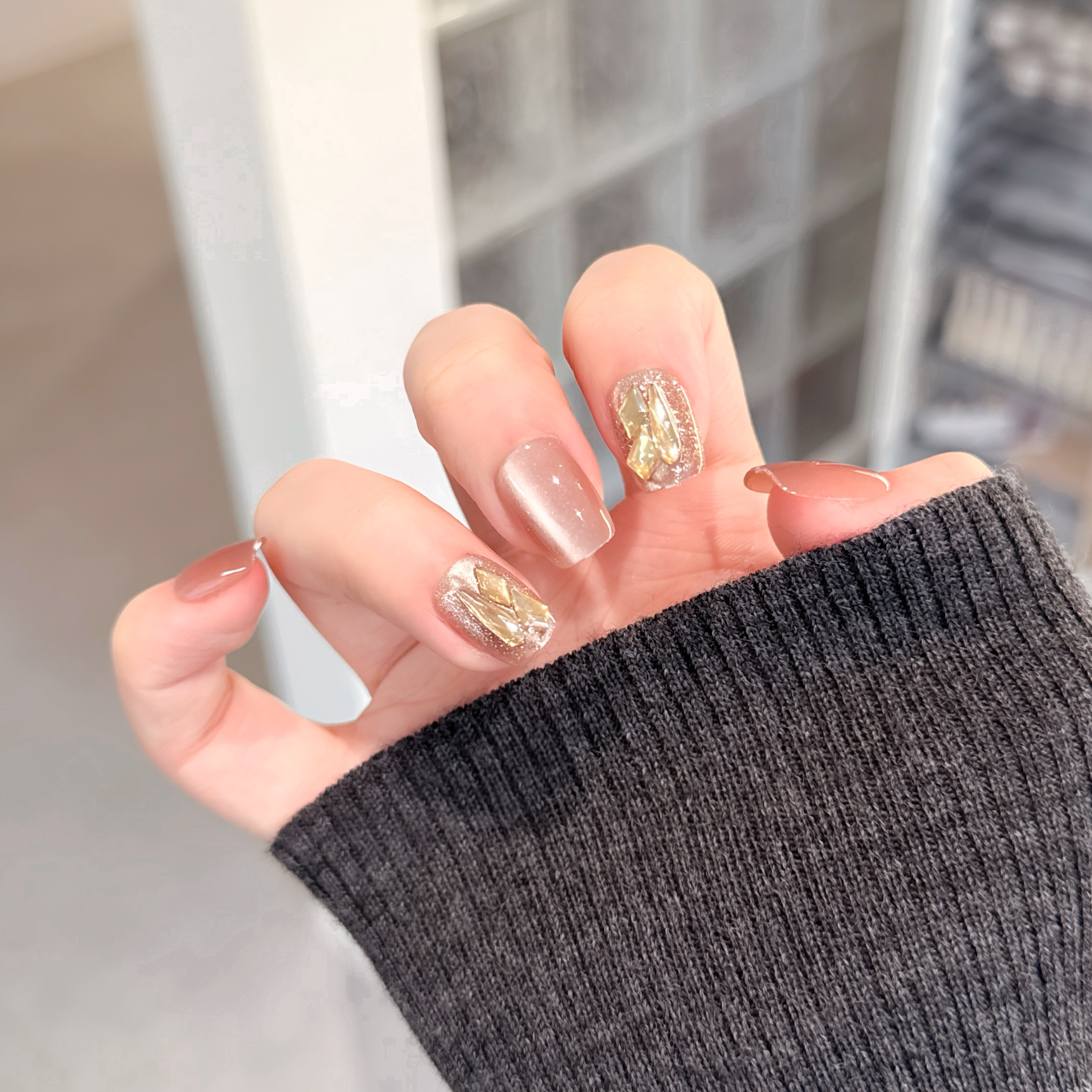 短款猫眼穿戴甲细闪香槟钻款