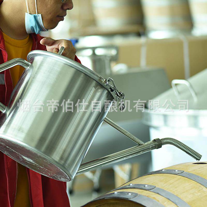 304不锈钢桶 酒罐橡木桶填酒桶 添酒桶 手持周转桶酿酒设备帝伯仕
