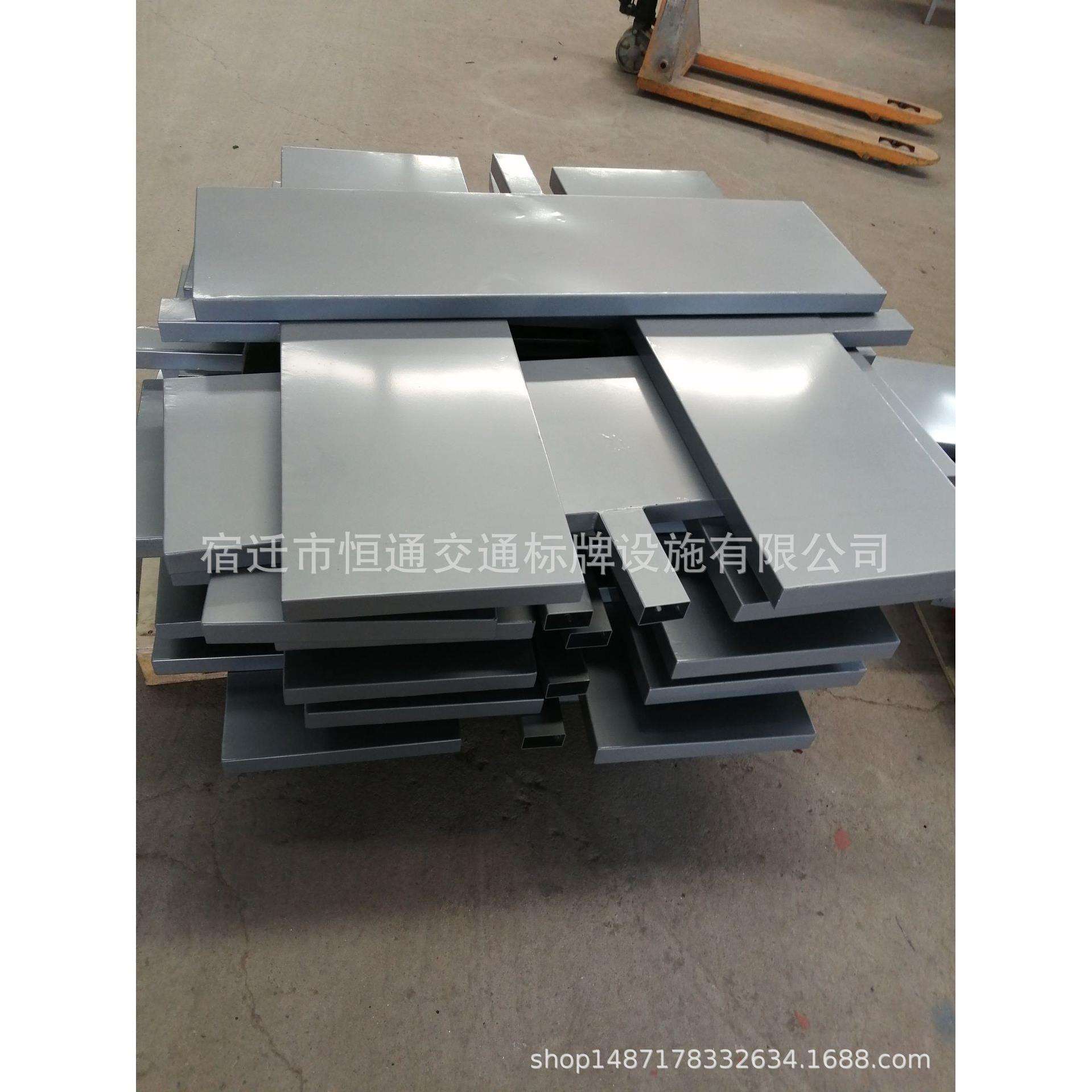 八角杆路名牌八角杆立柱生产制作发货宿迁恒通一条龙服务欢迎选购