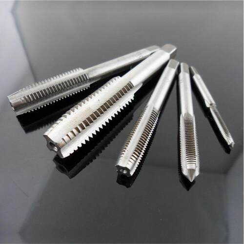 胜达工具31件M3-M12公制丝锥板牙套装合金工具钢攻丝组合丝攻组套