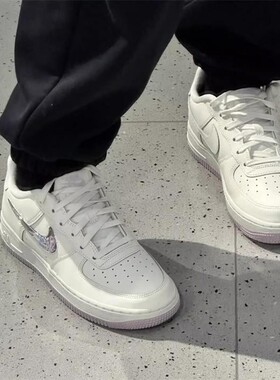 滔搏NIKE耐克大童鞋AIRFORCE1LV83(GS)运动休闲鞋IQ9795-151