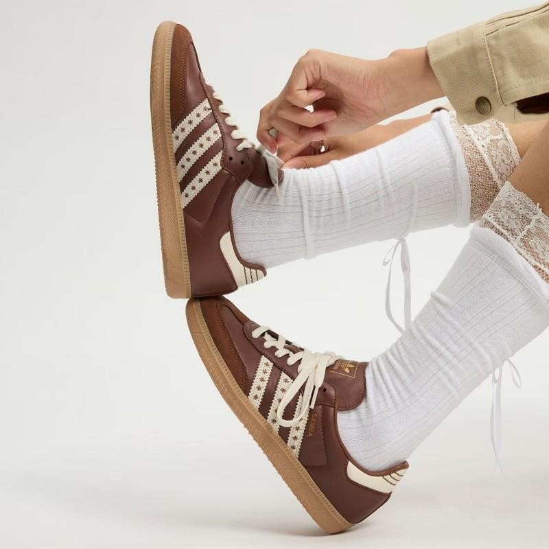 adidas阿迪达斯三叶草男女SAMBA OG运动T头鞋德训鞋休闲鞋JR8821