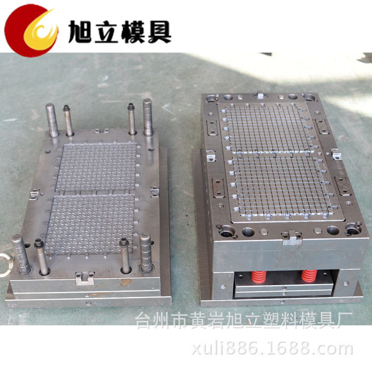 供应各种塑料地垫模具 专业悬浮式地垫模具 防滑地垫模具制做