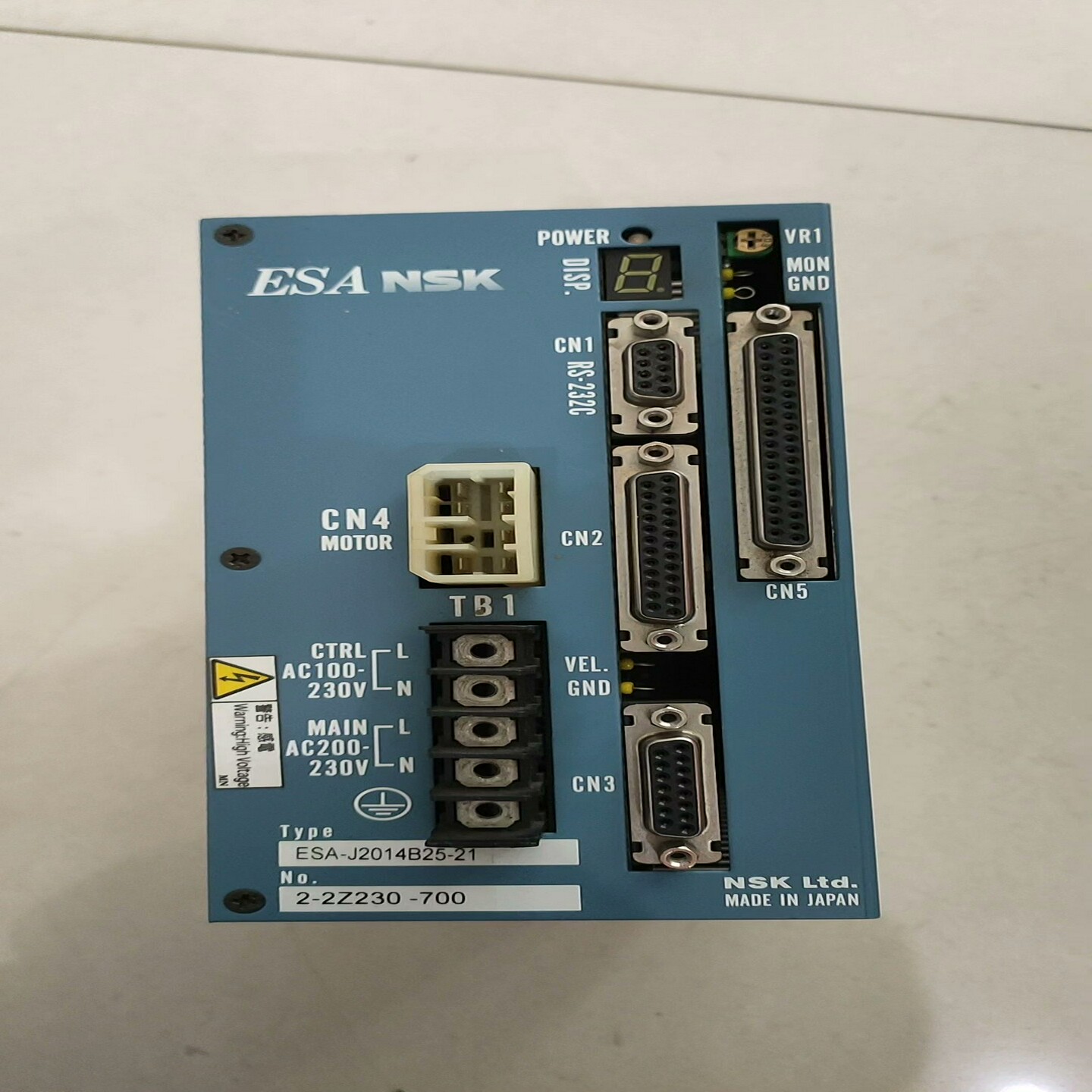 议~NSK 驱动器 ESA-J2014B25-21.1  拆
