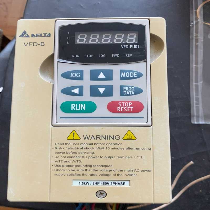 议~台达1.5千瓦变频器VFD015B43A