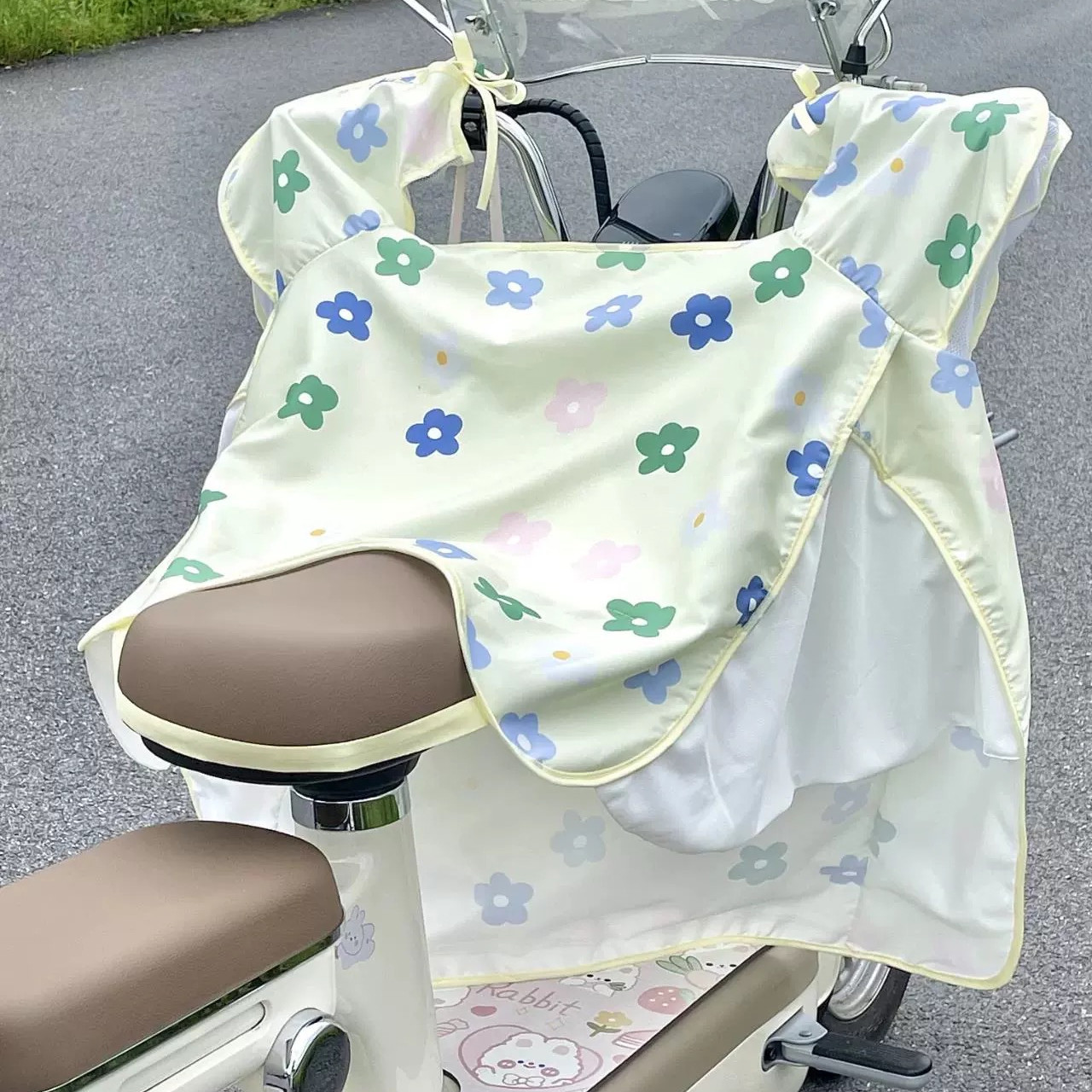 电动车挡风被夏季防晒薄款防水雅迪电瓶车2025新款爱玛九号通用女