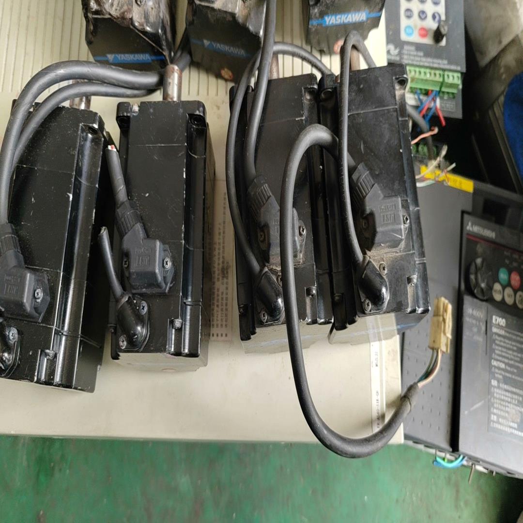 询价拍~安川电机SGM7J-04AFC6S