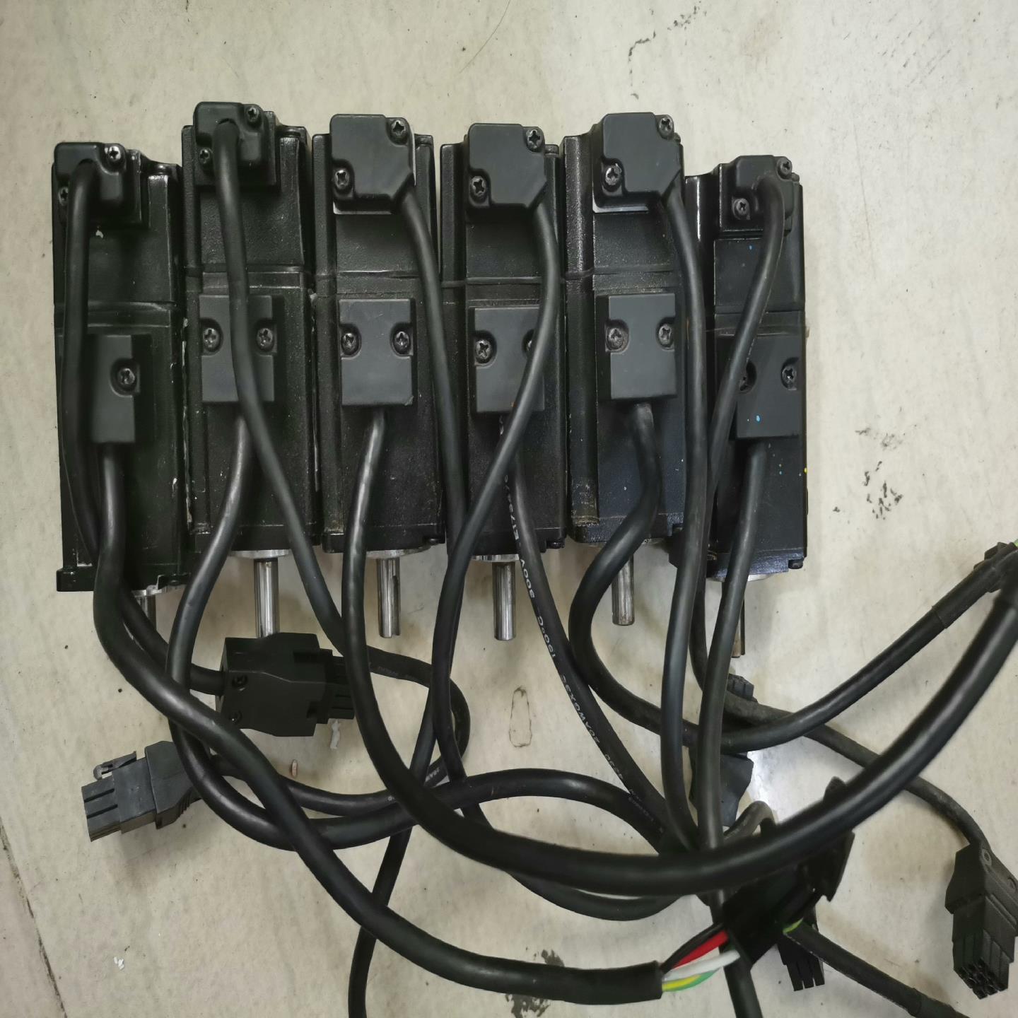 台达伺服电机 ECMA-C20401ES   和ECMA-C~询价