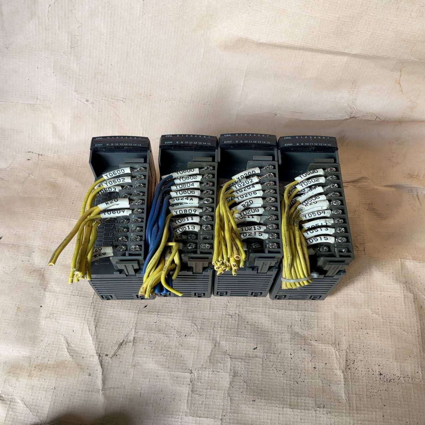 PLC,NP1Y16R-08、件、、为单~询价
