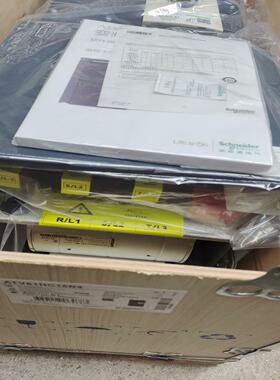 61系列160KW，ATV61HC16N4成色非常好，询价