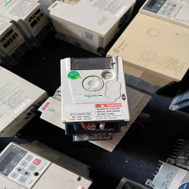 议~变频器ATV12H037M2功能0.37KW 22