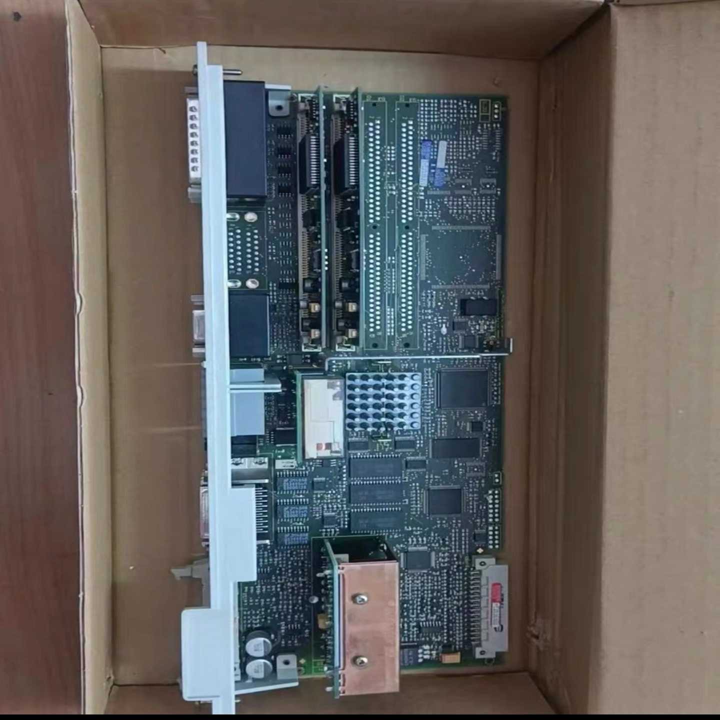 6SN1118-0DM31-0AA0。99新带包装质保一年【卡奥电子】