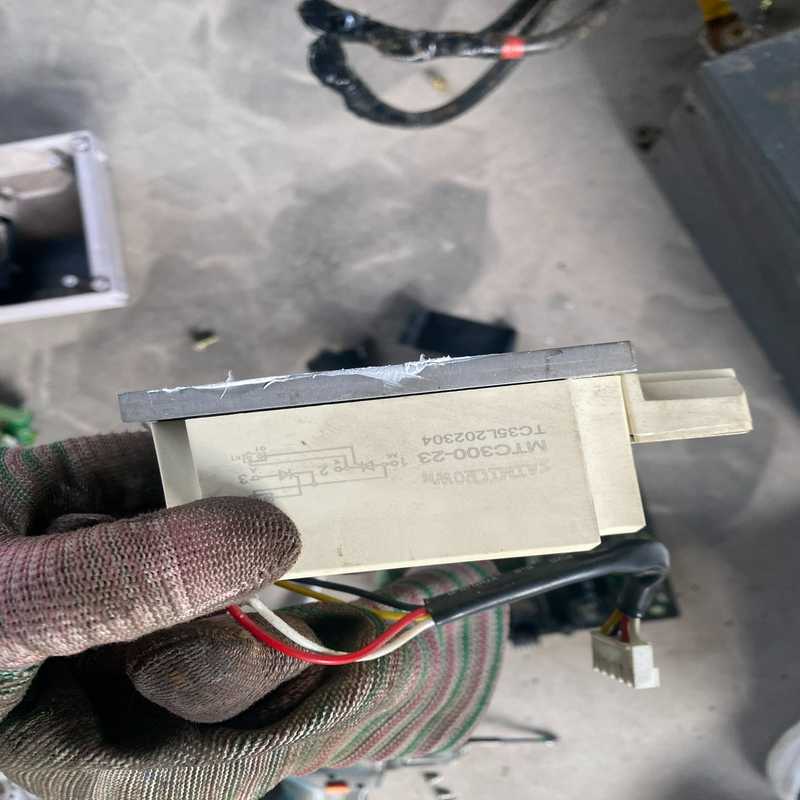 (询价)西门康MTC300-23拆机可控硅模块 ,功能正常包好