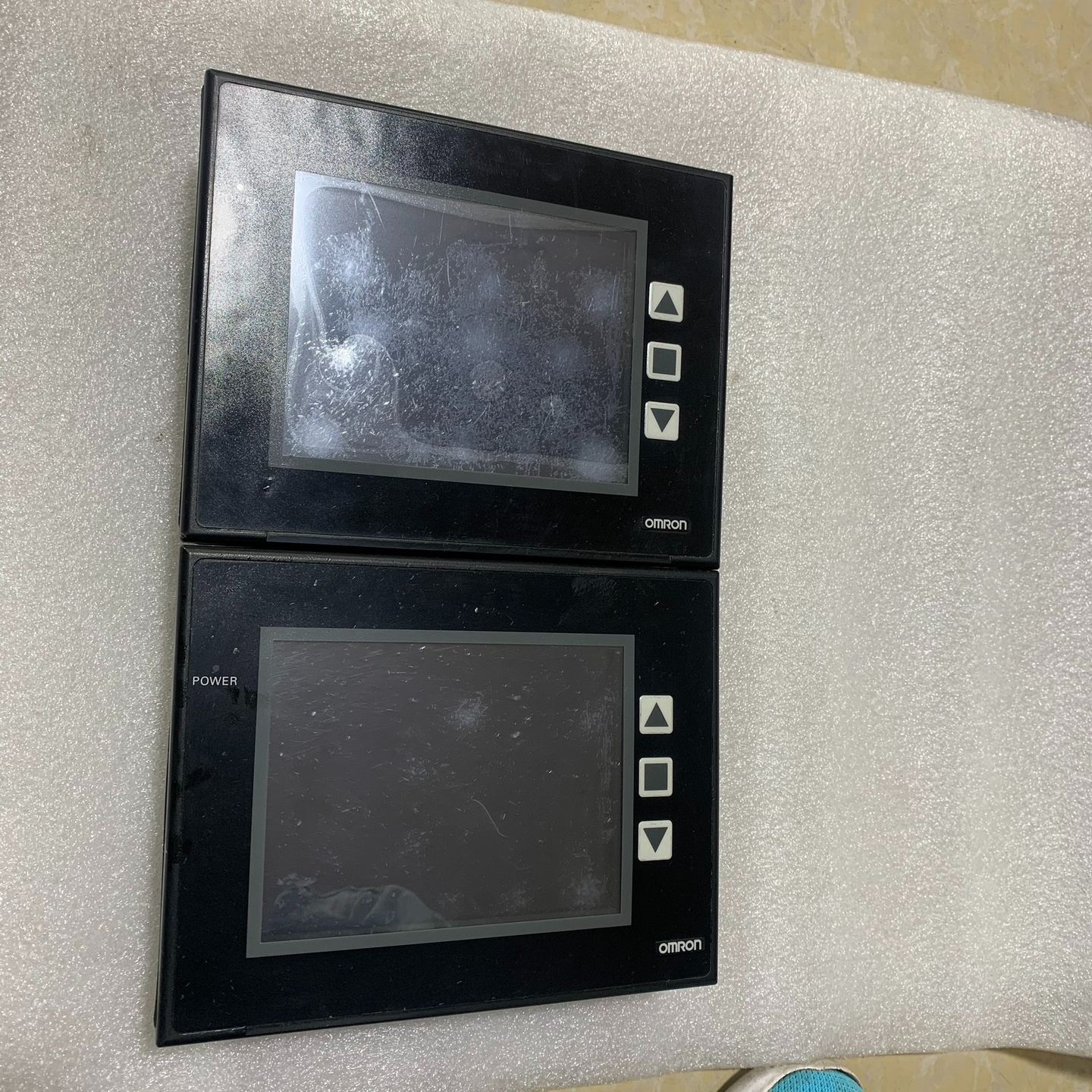 NP5-MQ000B触摸屏，成色如图，质量~询价