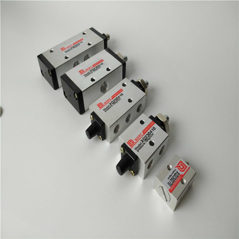 新益型轮式机械XQ230411/611/250/412/612顶杆滚轮式气动换向阀