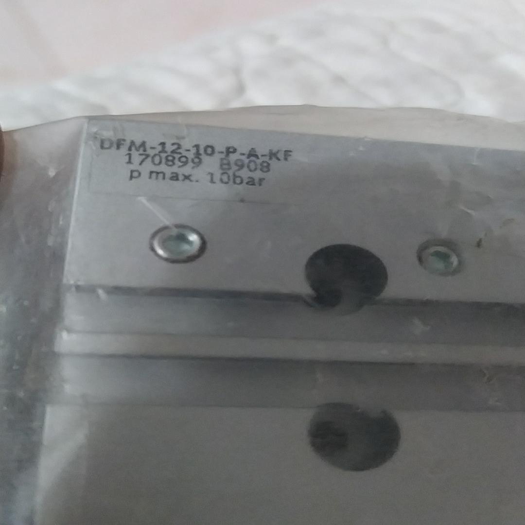 议~DFM-12-10-P-A-KF费斯托气缸170899