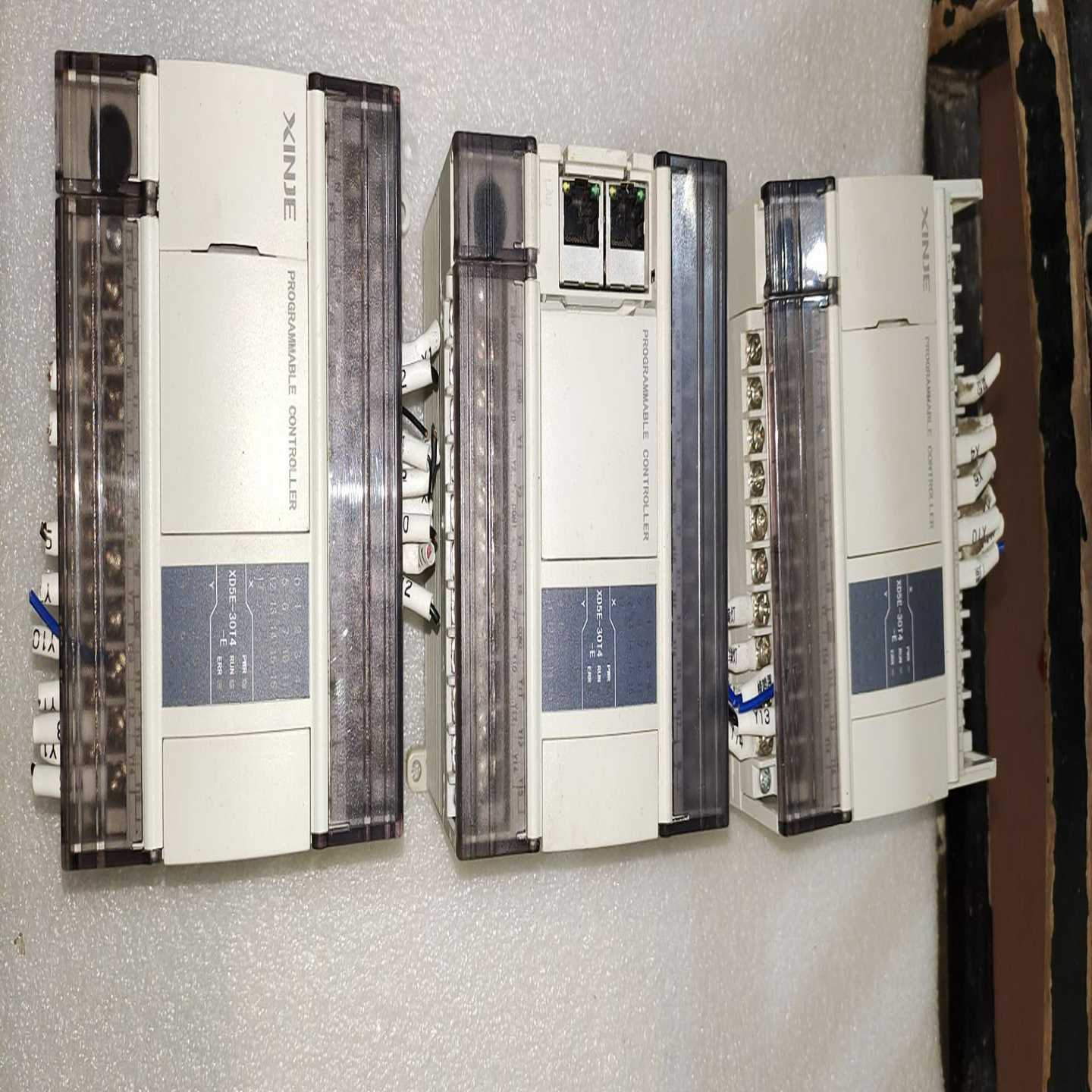 信捷PLCXD5E-30T4-E【博航商行】