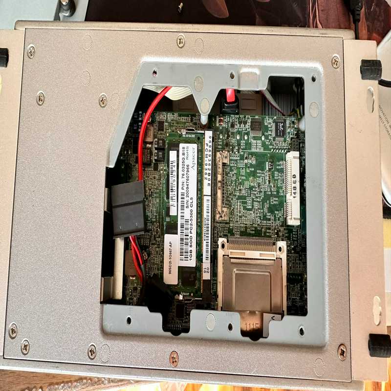 询价~研华 ARK-3360L/D510/1G/160G，研华原标