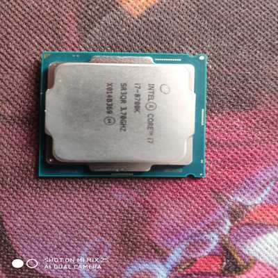 i78700K几乎全新CPU，便宜转，质保期内，送风扇。--议价商品