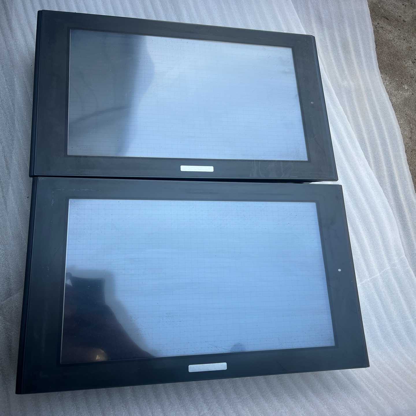 普洛菲斯GP2600-TC41-24V-M 触摸屏实物图 功（佳毅工控）