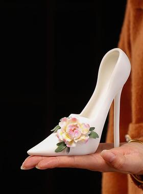 创意陶瓷个性手工牡丹花高跟鞋摆件家居客厅样板房花器礼品软装