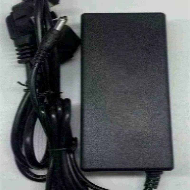 INTEL英特尔NUC11PAH迷你电脑PC小主机直流输入DC19V6.32A充电器